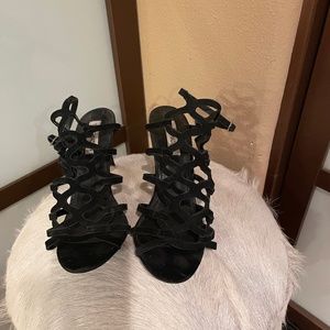 STEVE MADDEN /STRAPY HEELED SANDAL/ 3" HEEL (7.5)